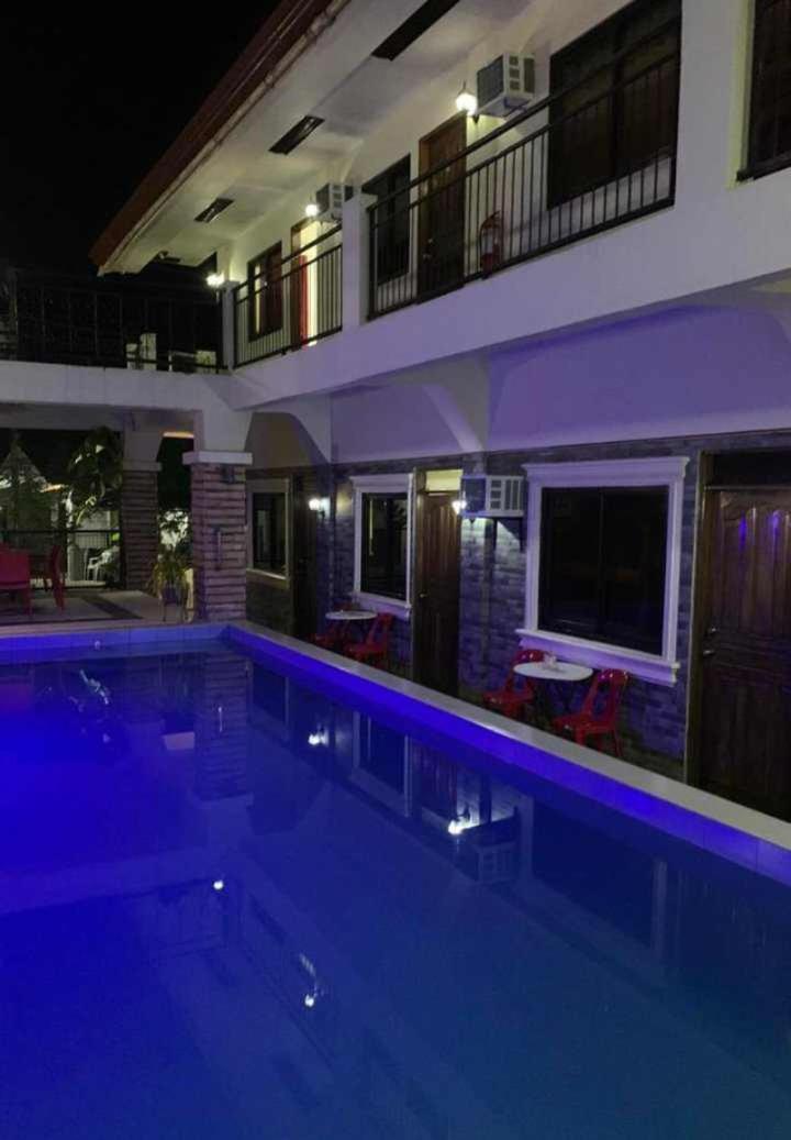 Bountiful Inn Puerto Princesa Exterior foto